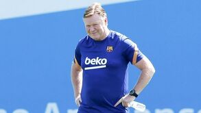 Koeman com problemas na gestão do plantel: «Fiz o curso de treinador, mas não com 32 jogadores»