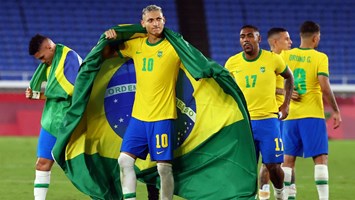 Brasil Bate Espanha E Sagra Se Bicampeao Olimpico De Futebol Futebol Jornal Record