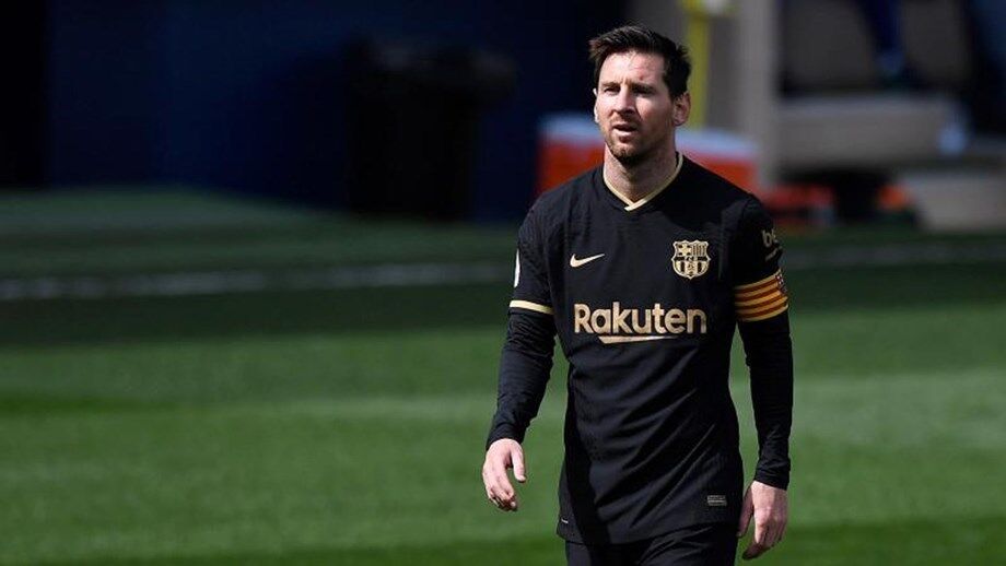 Mercado: Avançado do Sporting confirmado no Famalicão, Klopp risca mais seis do Liverpool e Messi em Barcelona para assinar