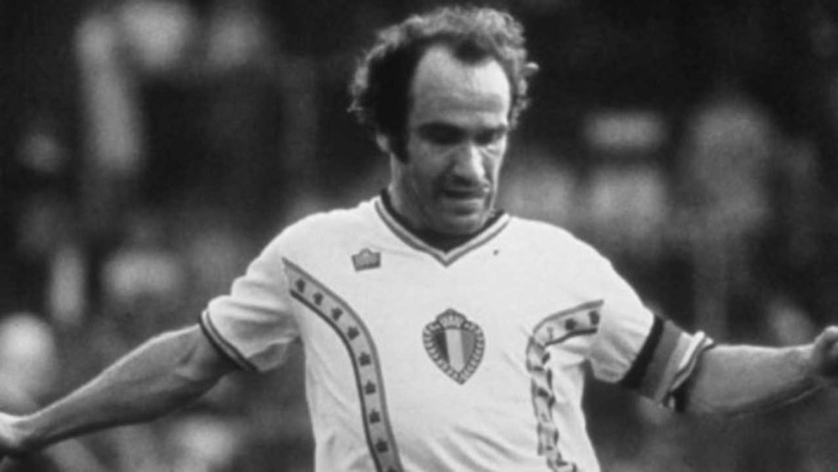 Ex-futebolista belga Wilfried Van Moer morre aos 76 anos ...