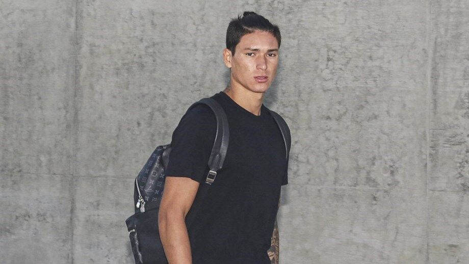 Comentário Record de Rafael Soares