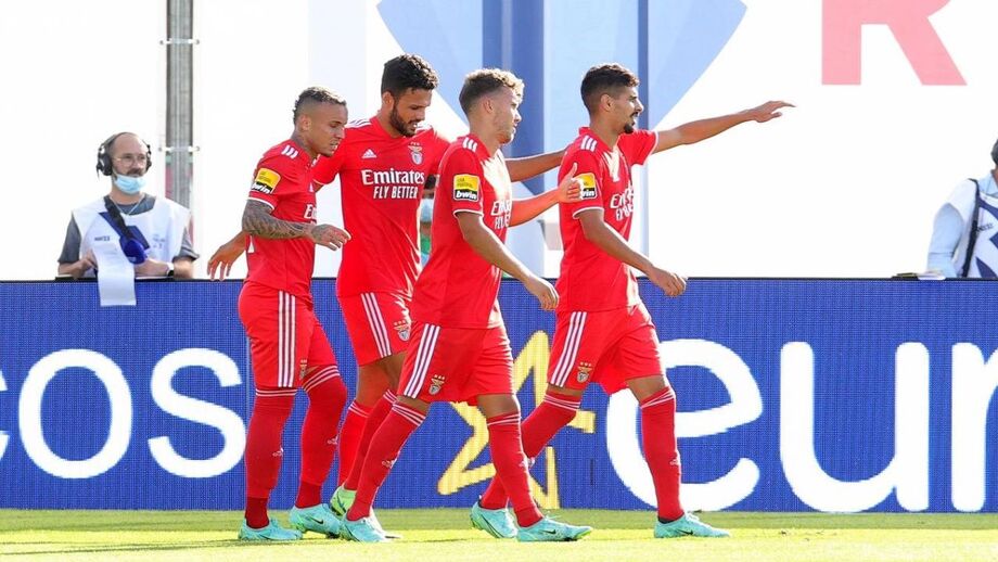 Comentário Record de Nuno Martins