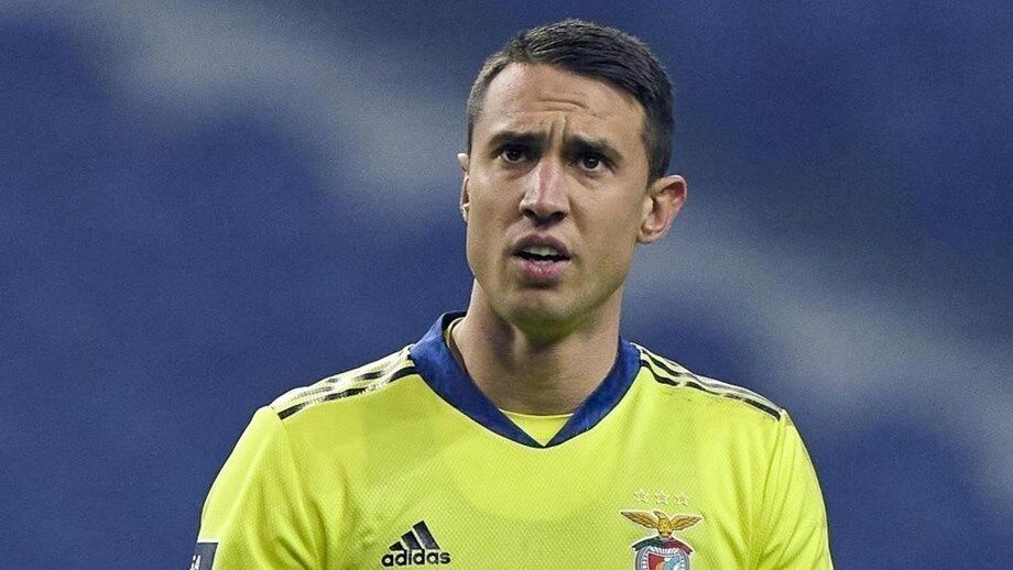 Guarda-redes: Vlachodimos