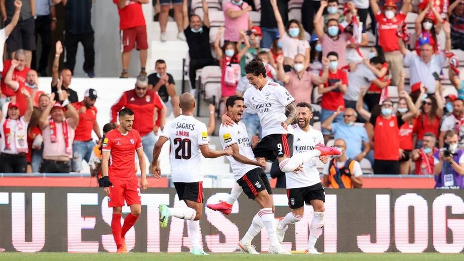 A crónica do Gil Vicente-Benfica, 0-2: Galo não resistiu à artilharia pesada