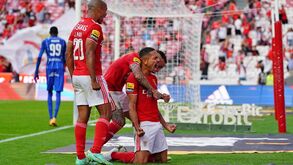 O golo de Gilberto que deu a vitória ao Benfica e quase 'sufocou' o lateral