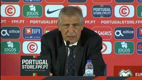 Fernando Santos e o cartão amarelo de Cristiano Ronaldo: «Agora já se arrepende...»