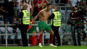 «Estava a 'lutar' ao lado de Ronaldo e acabei por fazer o golo também»: a história de um relato que se tornou viral