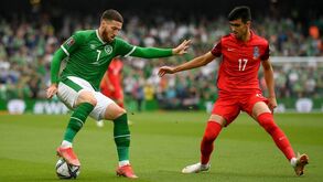 Irlanda-Sérvia: sérvios tentam manter-se no topo do grupo A