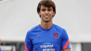João Félix regressa aos treinos do Atlético Madrid e é opção para o Espanyol