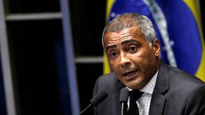 Romário elogia intervenção da Anvisa no Brasil-Argentina e visa CBF: «Gerida por incompetentes»