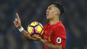 Oito jogadores brasileiros impedidos de jogar na Premier League esta jornada