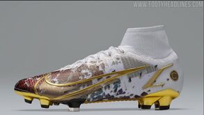 Cristiano Ronaldo já estreou chuteiras especiais a assinalar feito histórico pela Seleção