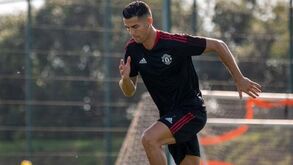 Ronaldo após mais um treino no Man. United: «Novo desafio mas os mesmos objetivos»