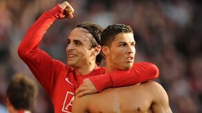 Berbatov: «Seria uma deceção se Cristiano Ronaldo rumasse ao Manchester City»