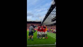 Os 'bastidores' do segundo golo de Ronaldo e uma bandeira que enche qualquer português de orgulho