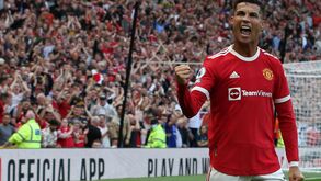 Cristiano Ronaldo pode igualar Casillas no regresso ao Manchester United