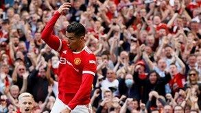 As estreias de Ronaldo pelo Manchester United: dois onzes incríveis separados por 18 anos