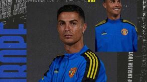 Cristiano Ronaldo em destaque na apresentação do novo equipamento de treino do Manchester United