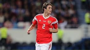 Mário Fernandes deixa seleção russa para se concentrar apenas no clube