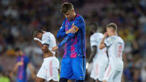 Piqué reage à derrota do Barcelona frente ao Bayern: «É o que há...»