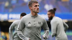 «Costumava ir às redes sociais para ver se as pessoas se tinham apercebido que eu era uma merda»