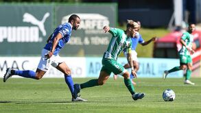 Rio Ave-Feirense, 0-4: Fogaceiros quebram invencibilidade dos vilacondenses