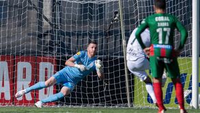 A crónica do Famalicão-Marítimo, 0-0: muralha travou insistência minhota