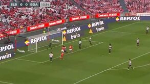 Centro perfeito de Diogo Gonçalves e Darwin a abrir o marcador no Benfica-Boavista