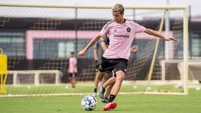 Filho de peixe: Romeo Beckham fez estreia como profissional pelo Fort Lauderdale CF