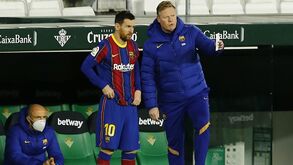 Koeman diz que Messi 