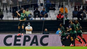Lens surpreende Marselha e ascende à segunda posição da Ligue 1