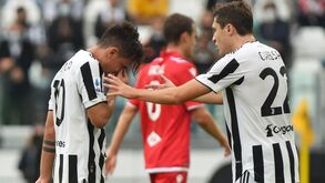 Saiu da sombra de Ronaldo, mas as lesões não o largam: Dybala não consegue explodir 