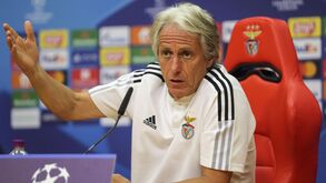 Jorge Jesus: «Barcelona não passa do 8 para o 80 só por não ter Messi»