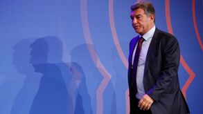 Laporta discursou no balneário do Barcelona após o desaire contra o Benfica