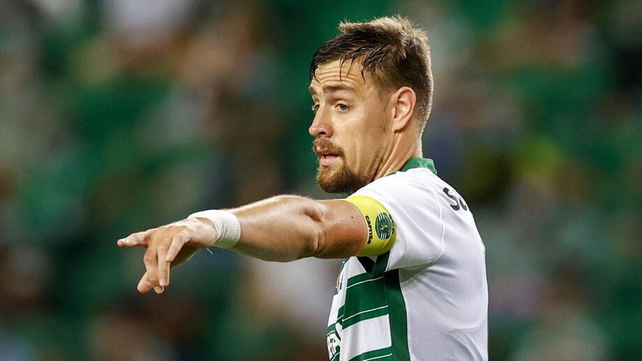 Coates tem uma inflamação no joelho direito