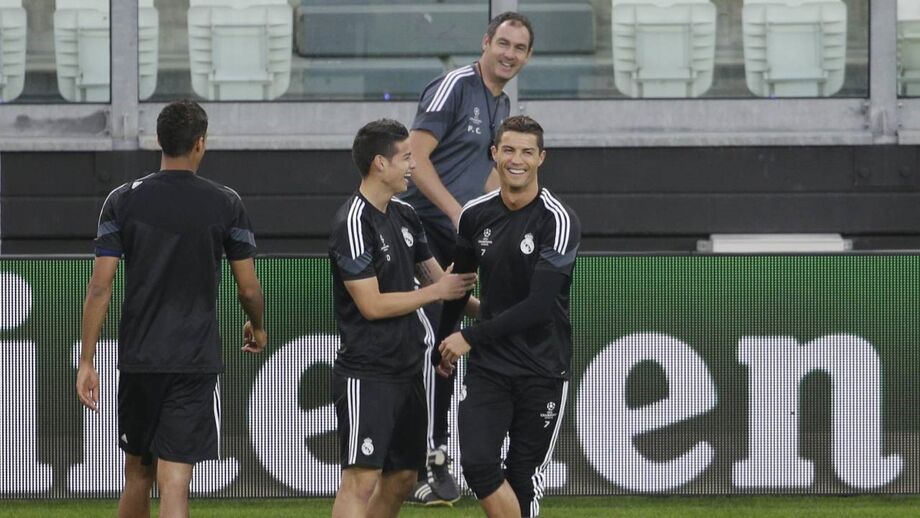 A tirada de Ronaldo para Paul Clement: «Como não fazes ideia? És inglês!»