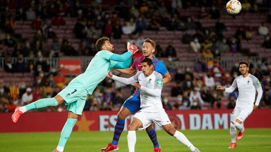 Dois centrais marcaram os golos e Max brilhou na baliza do Granada