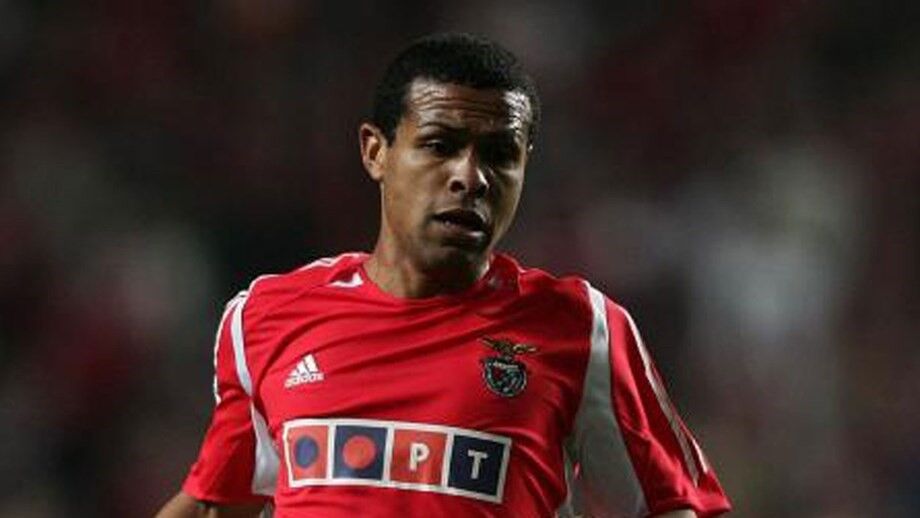Brasileiro representou o Benfica entre 2002 e 2006