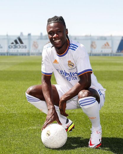 Eduardo Camavinga (18 anos/França -Real Madrid)