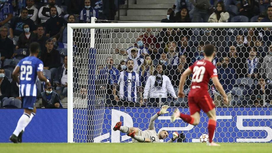 A crónica do FC Porto-Liverpool, 1-5: tanto pecado não tinha salvação
