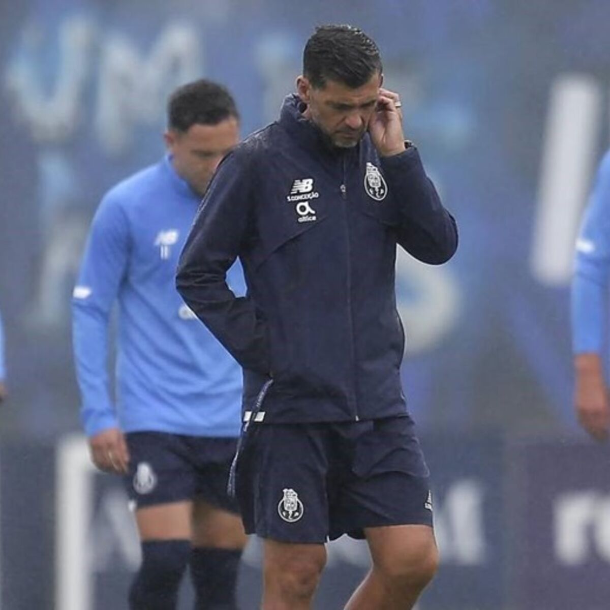 Nem a ameaça de chuva afastou os entusiastas no primeiro treino