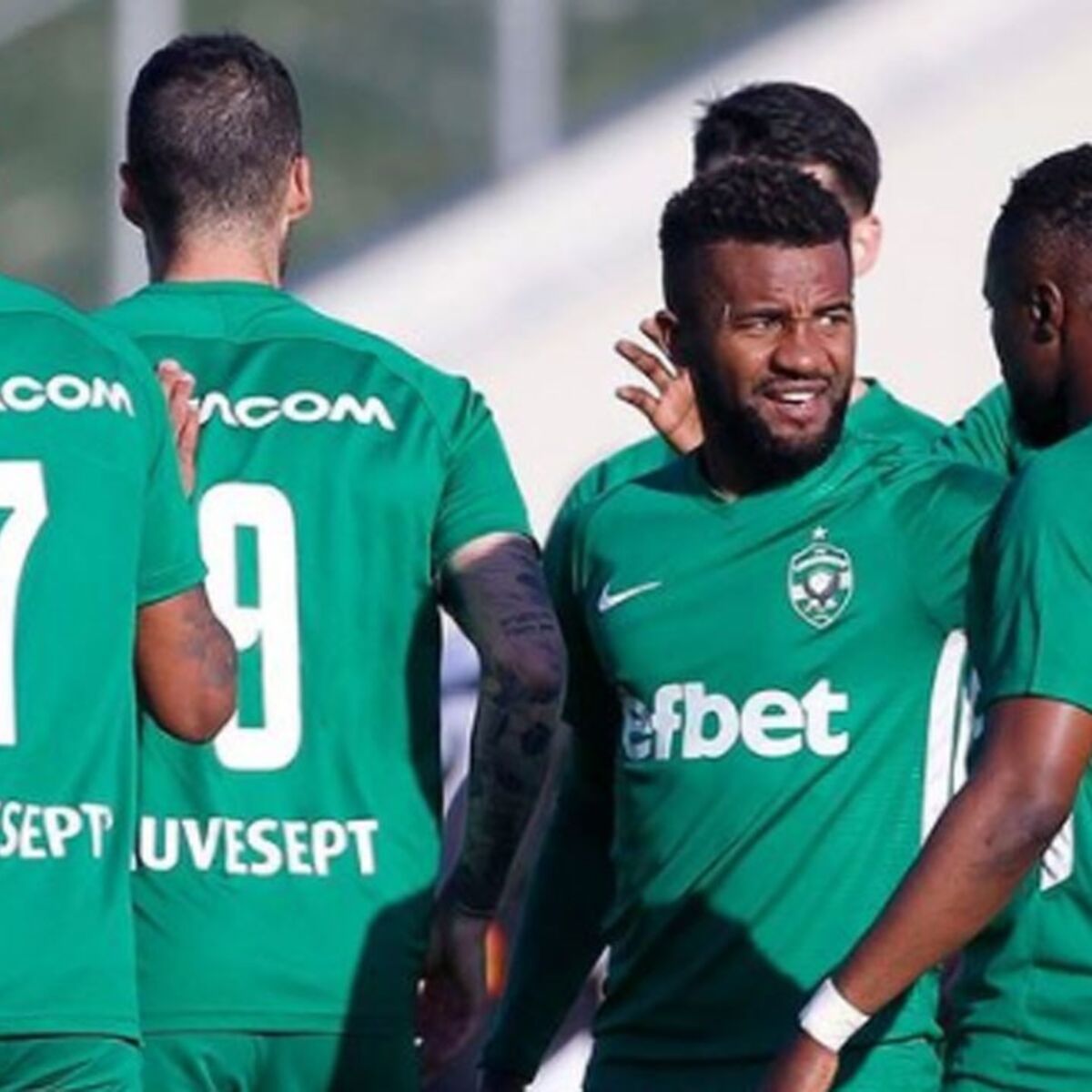 Bulgária: depois dos incidentes, Ludogorets conquista Taça