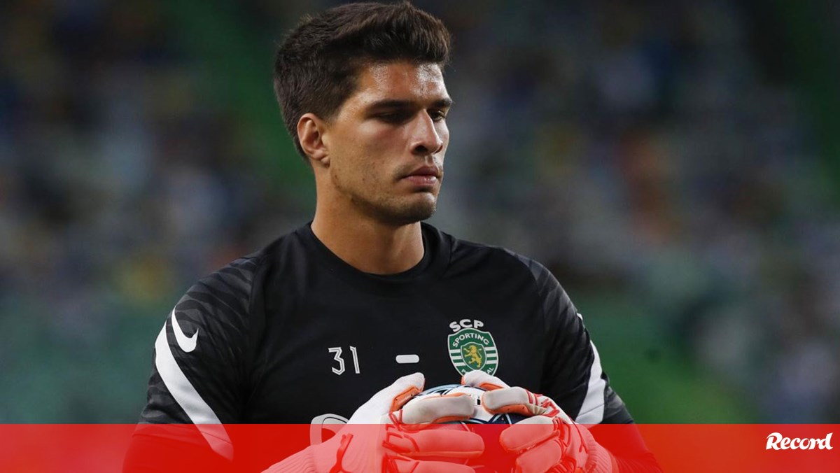 João Virgínia: «Jogar contra o Sporting vai ser muito fixe. Deixei muitos  amigos» - Vídeos - Jornal Record