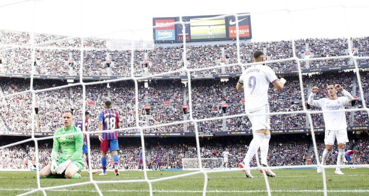 Benzema e Lucas Vázquez festejam o 2-o face à desilusão de Ter Stegen