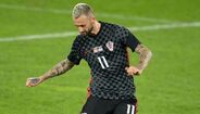 Médios: Brozovic (Inter)