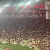 Espião Record: as dificuldades do Benfica, FC Porto 'foge' dos problemas e Gyökeres supera… Mbappé