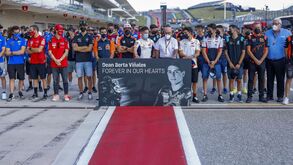 «Algo tem de mudar»: pilotos de MotoGP unidos por um reforço de segurança