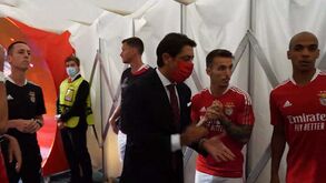 Benfica mostra bastidores da vitória sobre o Barcelona: do discurso de Rui Costa à presença de... Fejsa