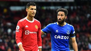 A crónica do Man. United-Everton, 1-1: CR7 sem festa no bicentenário