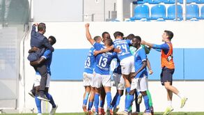 Feirense-Varzim, 2-1: reviravolta no ultimo suspiro dá vitória aos fogaceiros